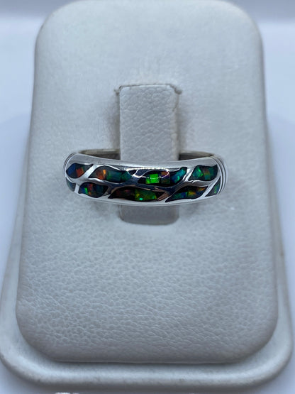 Anillo de plata .925 con ópalo de fuego multicolor engastado, vista superior