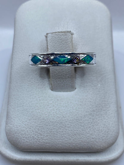 Anillo de plata .950 con Ópalo de Fuego azul cielo engastado a mano en Taxco