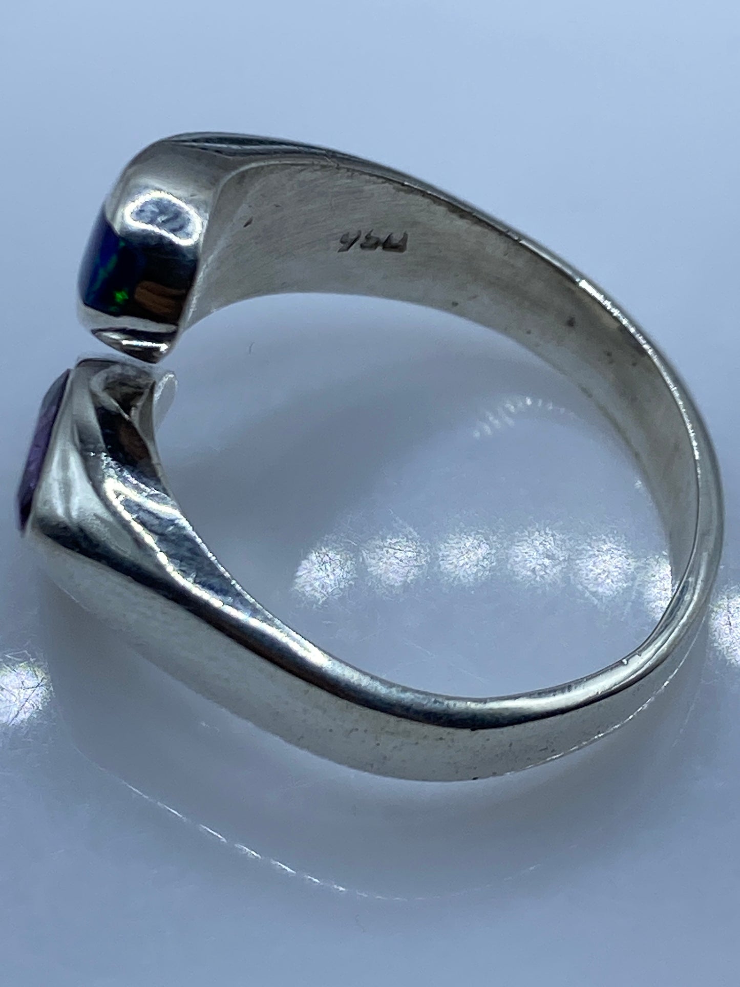 Anillo Ajustable Plata .950 con Ópalo de Fuego Azul — foto 5