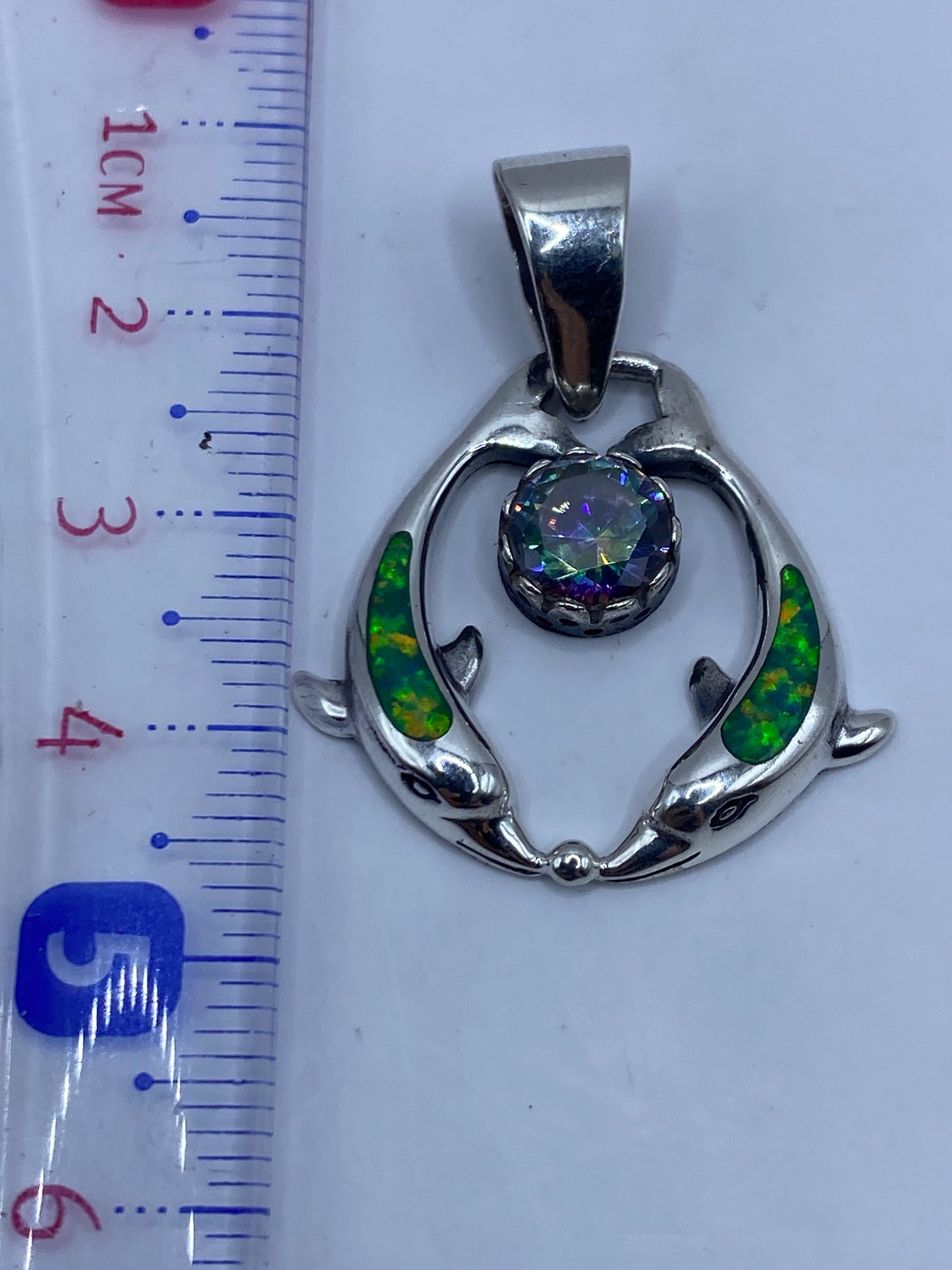 Dije en escala de peso: 5.3 gramos, plata .950 Taxco