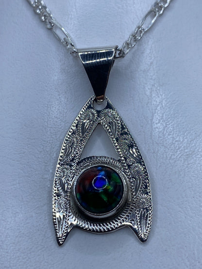 Dije tetra de plata .925 con ópalo de fuego multicolor en cadena plateada