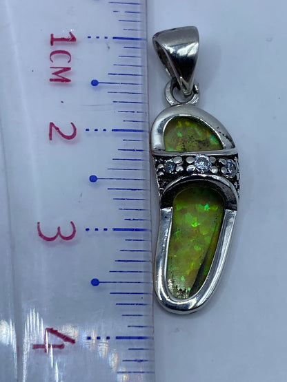 Dije de plata .925 con Quinto visible, solo el dije sin cadena incluida