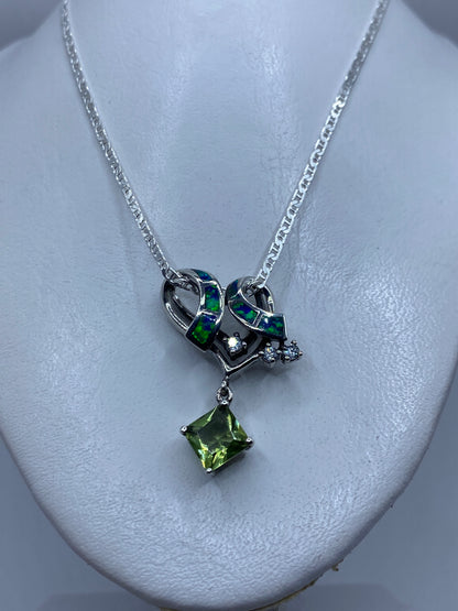 Dije de 3.9 cm junto a regla para mostrar el tamaño preciso del corazón