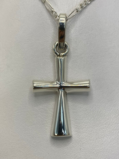 Dije cruz de plata Taxco en escala con regla, 4.5 cm de largo