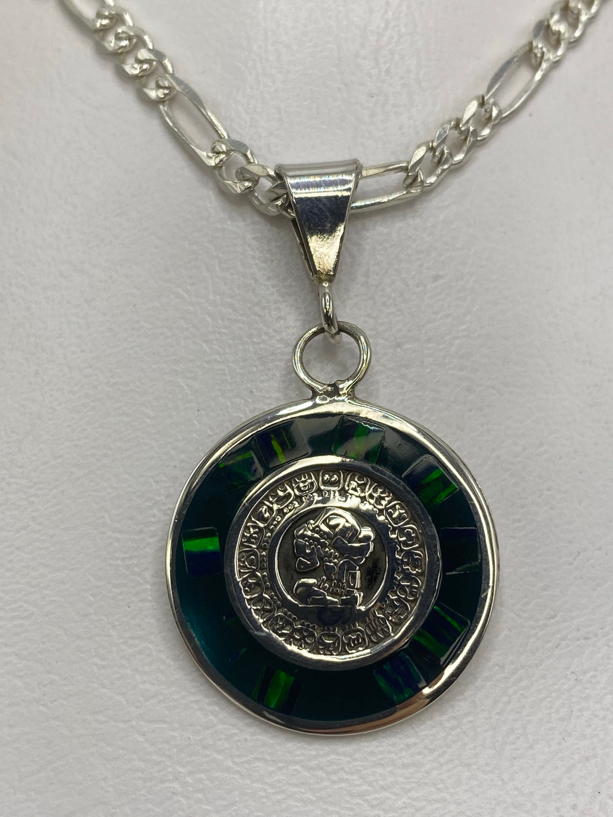 Reverso del dije mostrando Quinto 925 y sello MEXICO