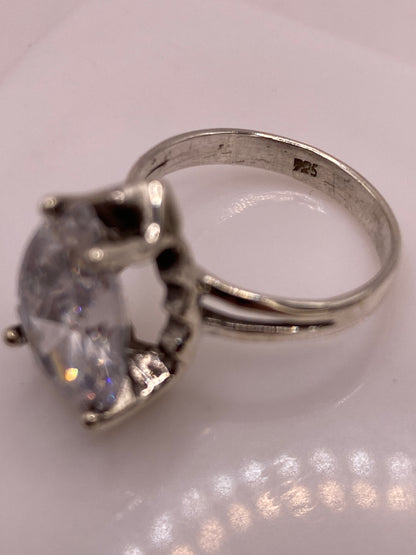 Anillo Solitario de Plata con Circonia Pera — Elegancia Atemporal — foto 5