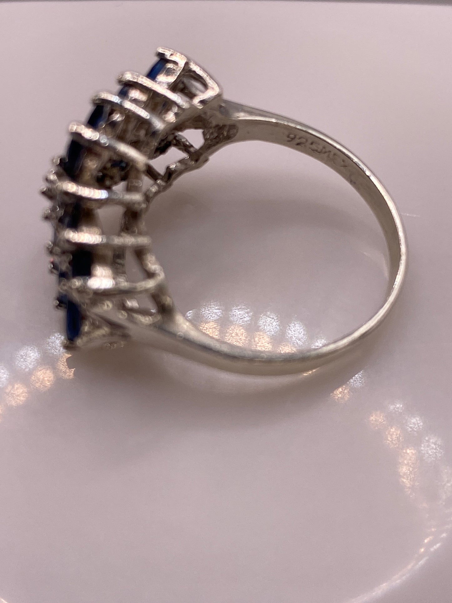 Anillo de Plata Racimo de Circonias Azules — Coctel Vintage — foto 5