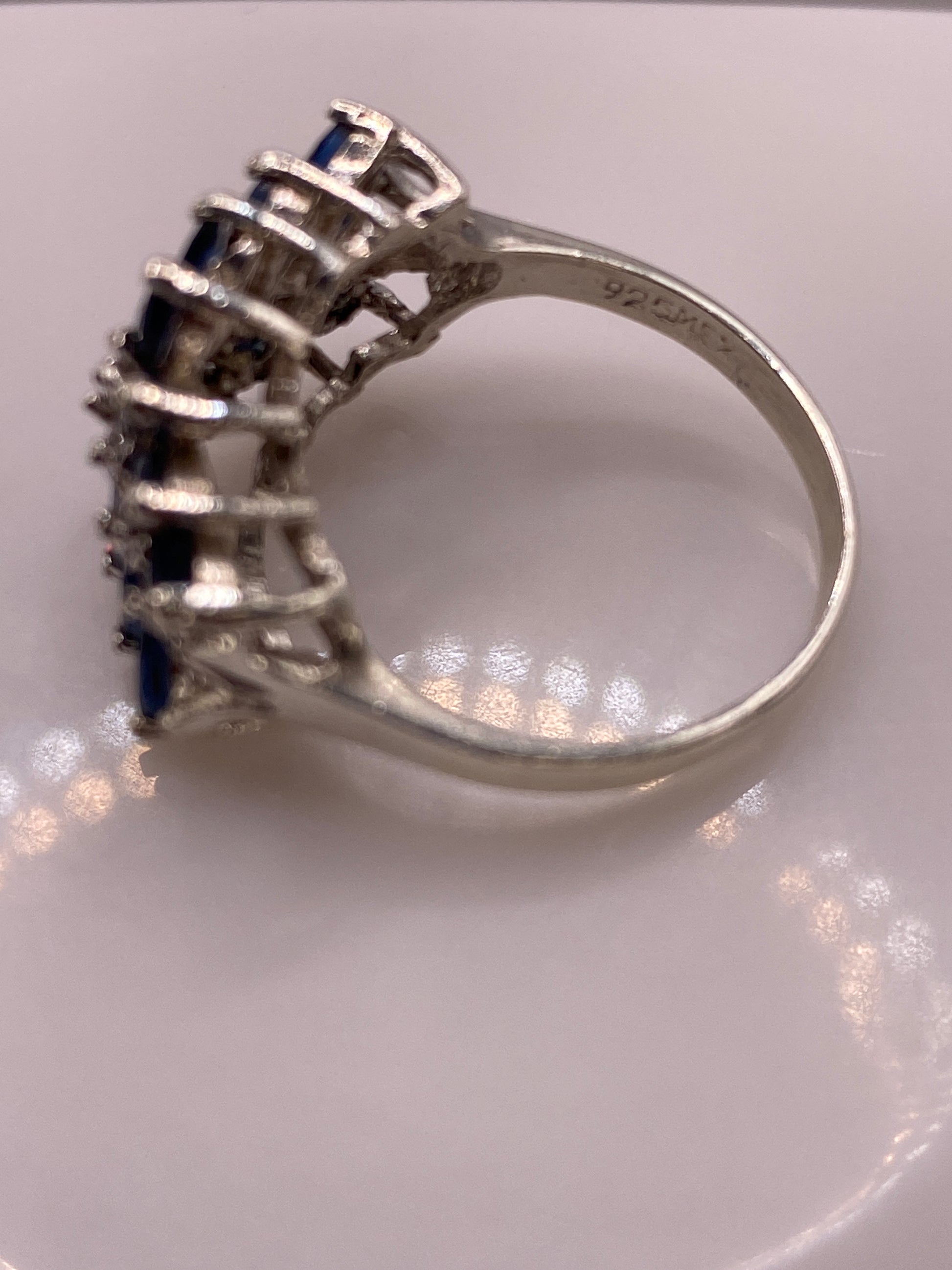 Anillo de Plata Racimo de Circonias Azules — Coctel Vintage — foto 5