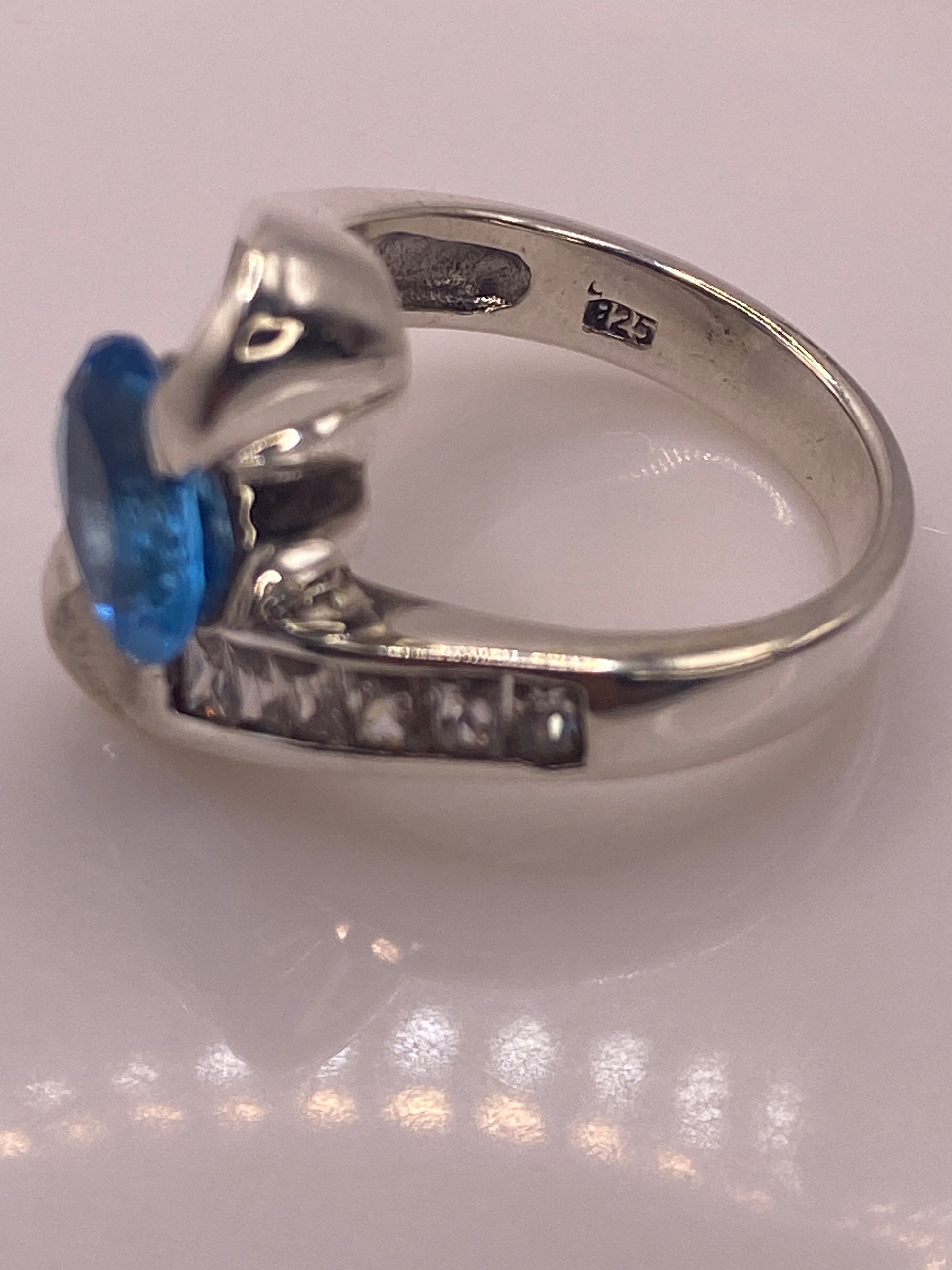Anillo de Plata Solitario con Circonia Azul Cielo — Elegancia Pura — foto 5