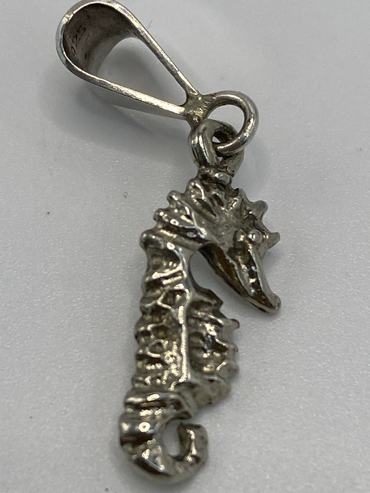 Dije de Plata Caballito de Mar Repujado — Taxco 925 — foto 5