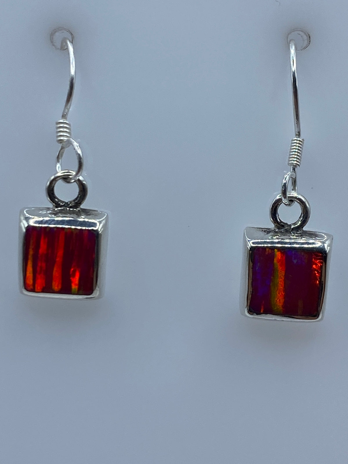 Par de aretes de plata con Ópalo de Fuego rosa, 2.4 cm, gancho plateado