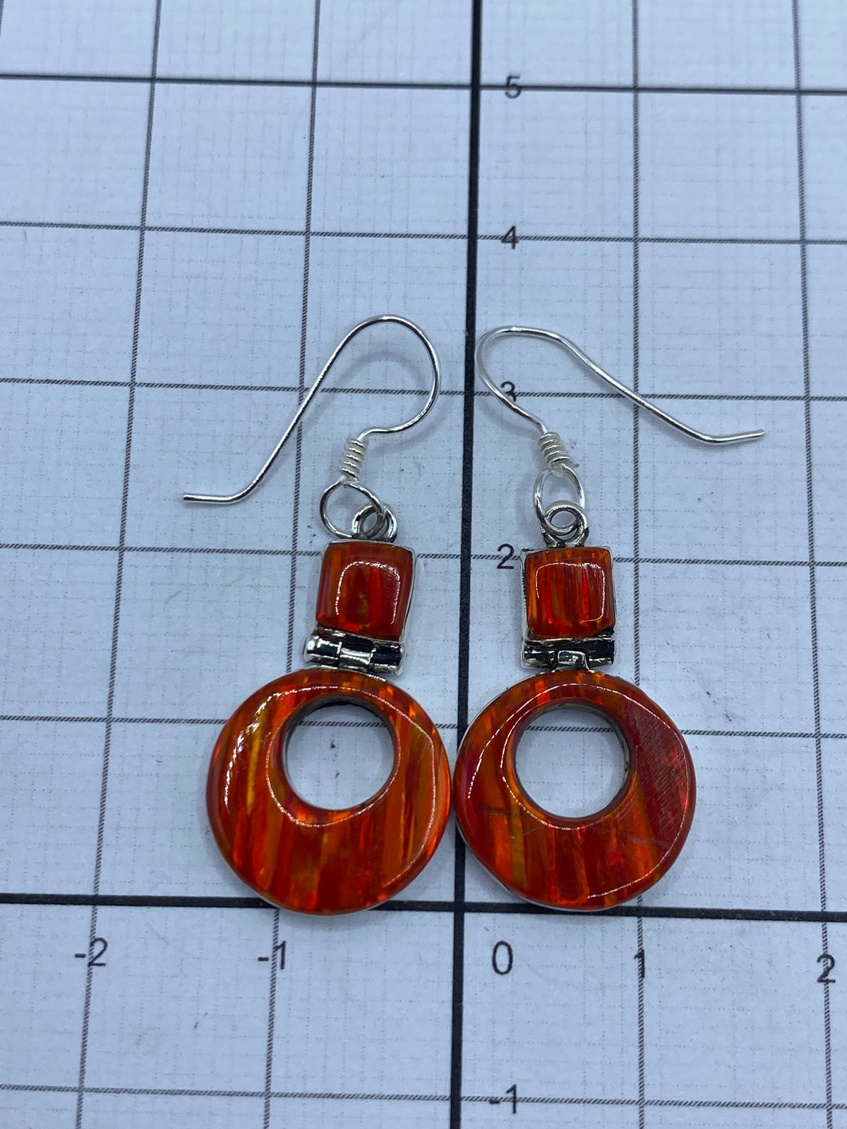 Aretes en estuche de presentación, listo para regalar