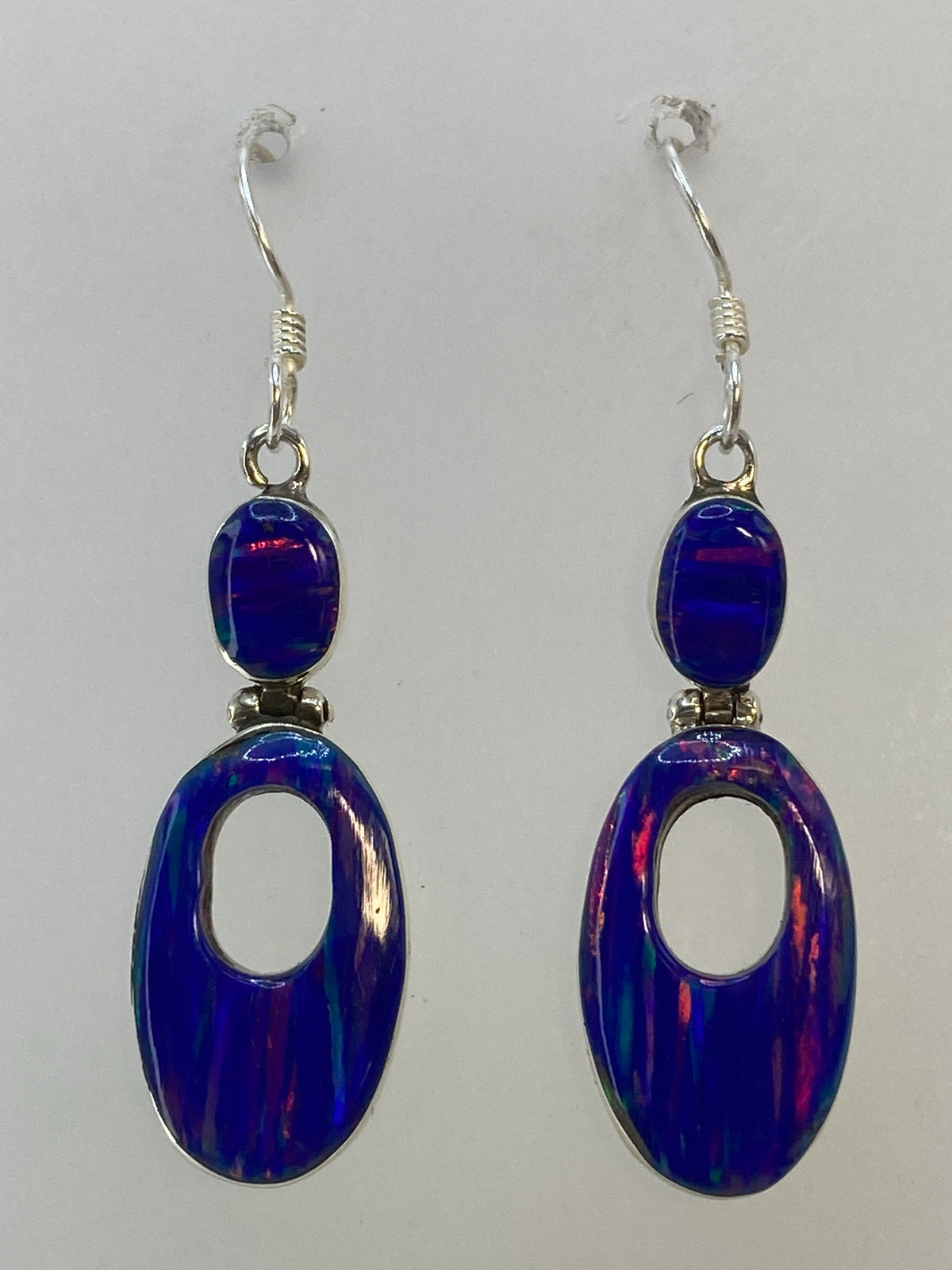 Par de aretes de plata 950 con ópalo de fuego multicolor rojo, verde y azul, 4 cm de largo