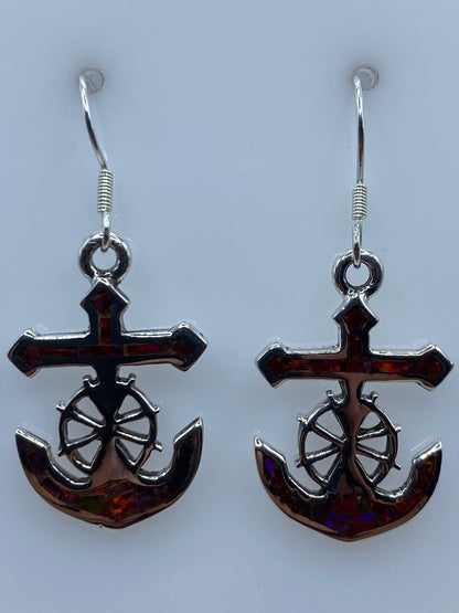 Vista frontal del par de aretes con cierre de gancho de plata, midiendo 3.3 cm cada uno