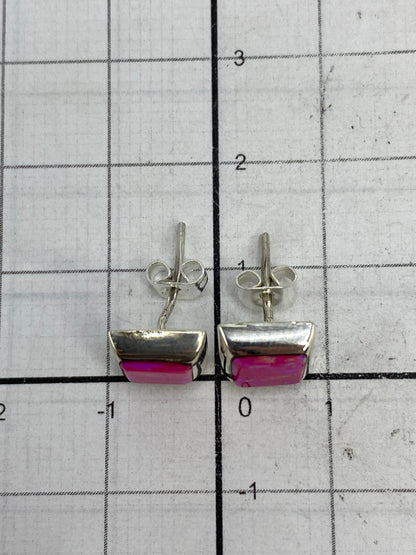 Cierre posterior de los aretes con mariposa en plata 925