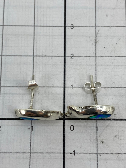 Aretes de plata 925 con reverso mostrando Quinto y marca de autenticidad