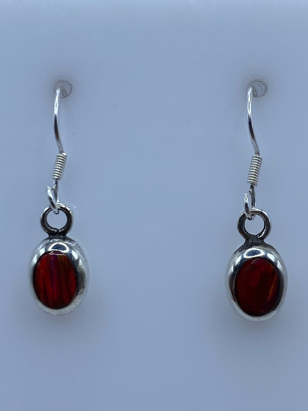 Aretes plata 925 con ópalo de fuego multicolor en gancho de plata