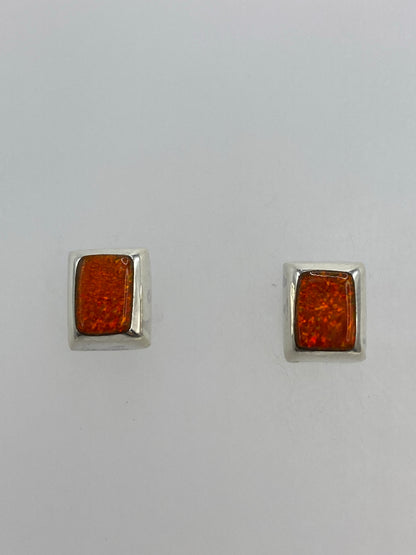 Par de aretes de plata 925 con ópalo de fuego naranja, engastados a mano