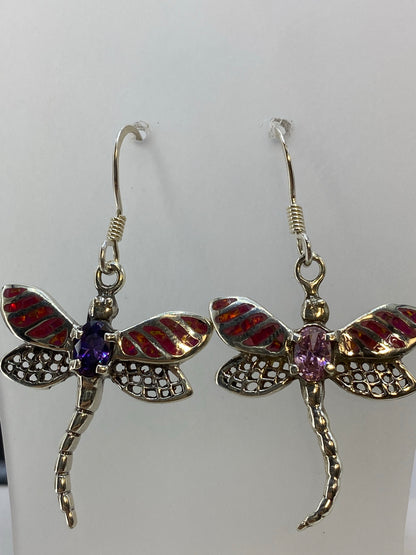 Par de aretes de plata 950 con ópal de fuego rosa, colgando de gancho plateado