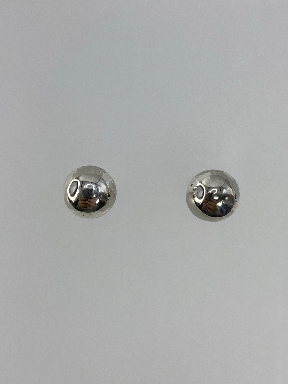 Aretes de plata 925 cartoneado minimalista, esferas lisas de 1.2 cm en par