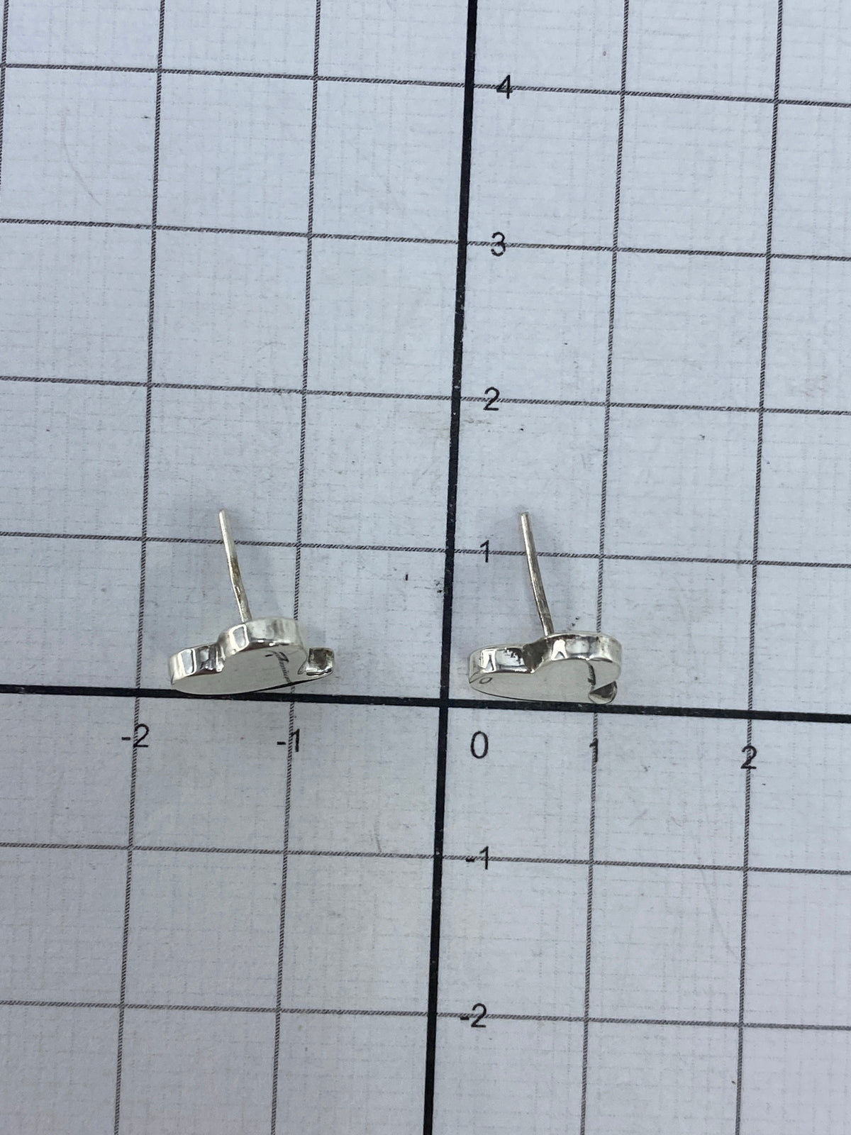 Aretes de plata corazón en estuche con certificado de autenticidad 925