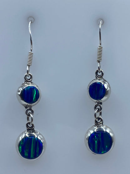 Par de aretes de plata 925 con Ópalo de Fuego azul en diseño de cascada