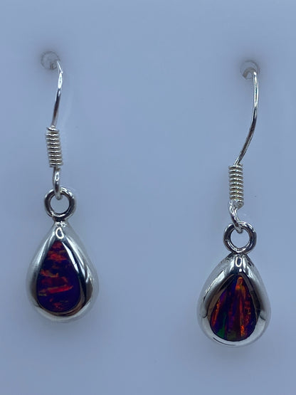 Par de aretes de plata 950 con ópalo de fuego multicolor engastado a mano