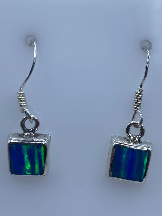 Par de aretes de plata 925 con ópalo de fuego azul, 2.5 cm de largo, gancho plateado
