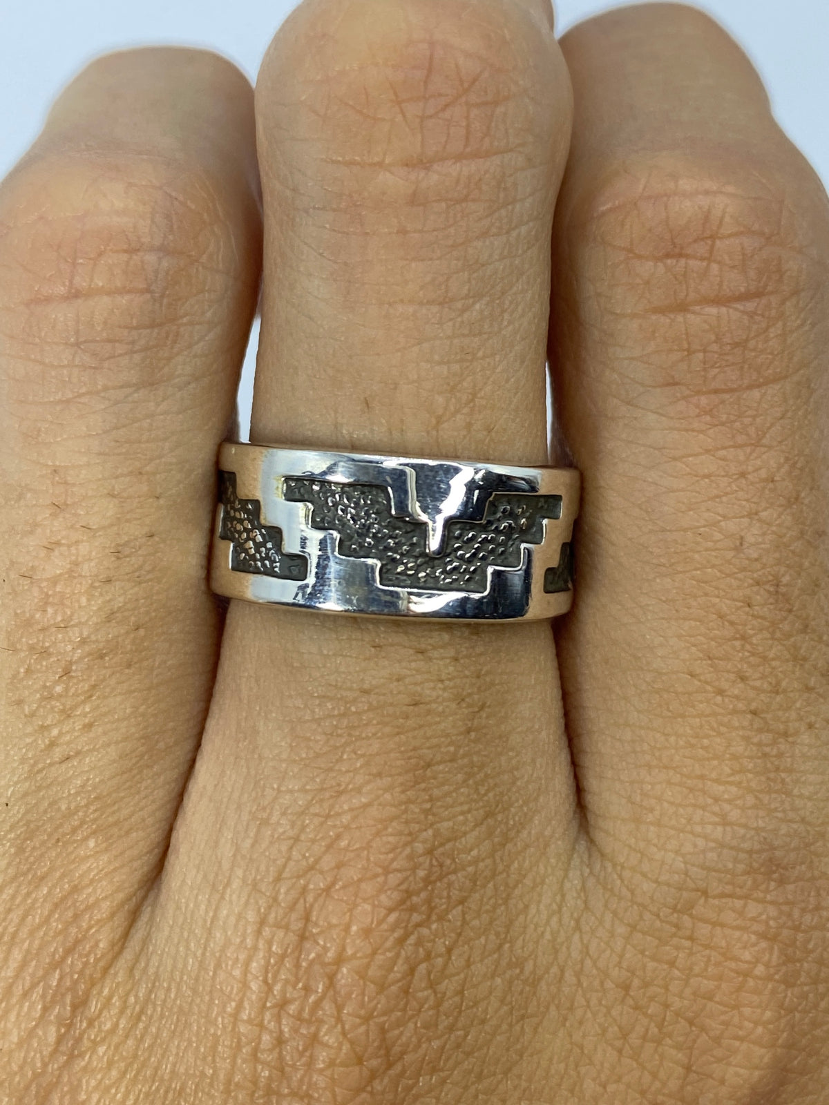 Anillo de Plata Repujado Geométrico — Taxco 925 — foto 5