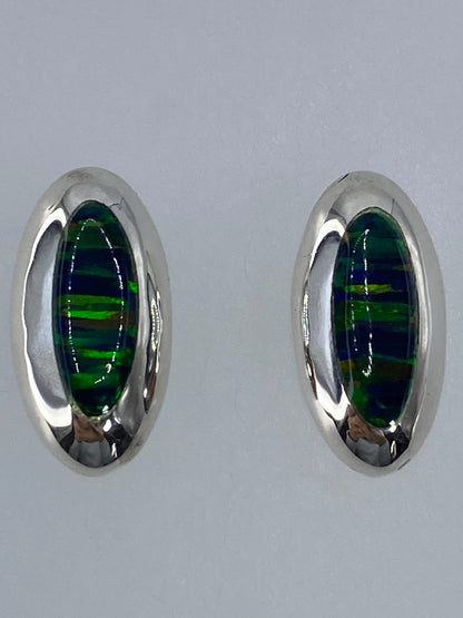 Aretes vistos lateralmente sobre escala métrica, largo 1.2 cm
