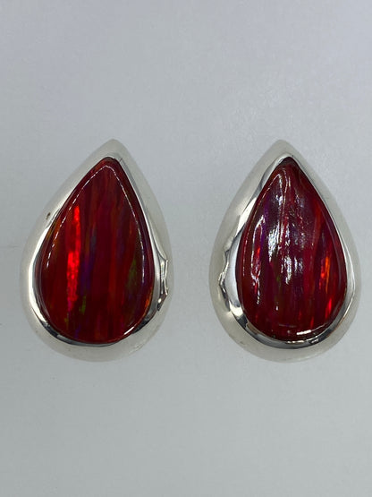 Par de aretes de plata 925 con ópalo de fuego rojo engastado a mano, Taxco