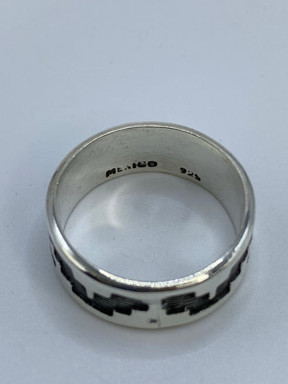 Interior del anillo con marca de Quinto 925 y certificado de autenticidad