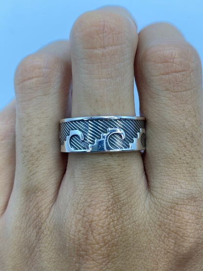 Anillo Repujado de Plata — Diseño Unisex Taxco — foto 5