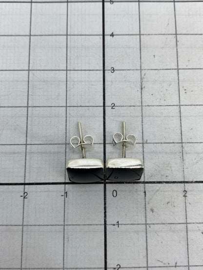 Aretes en estuche, listos para regalar o guardar en la colección
