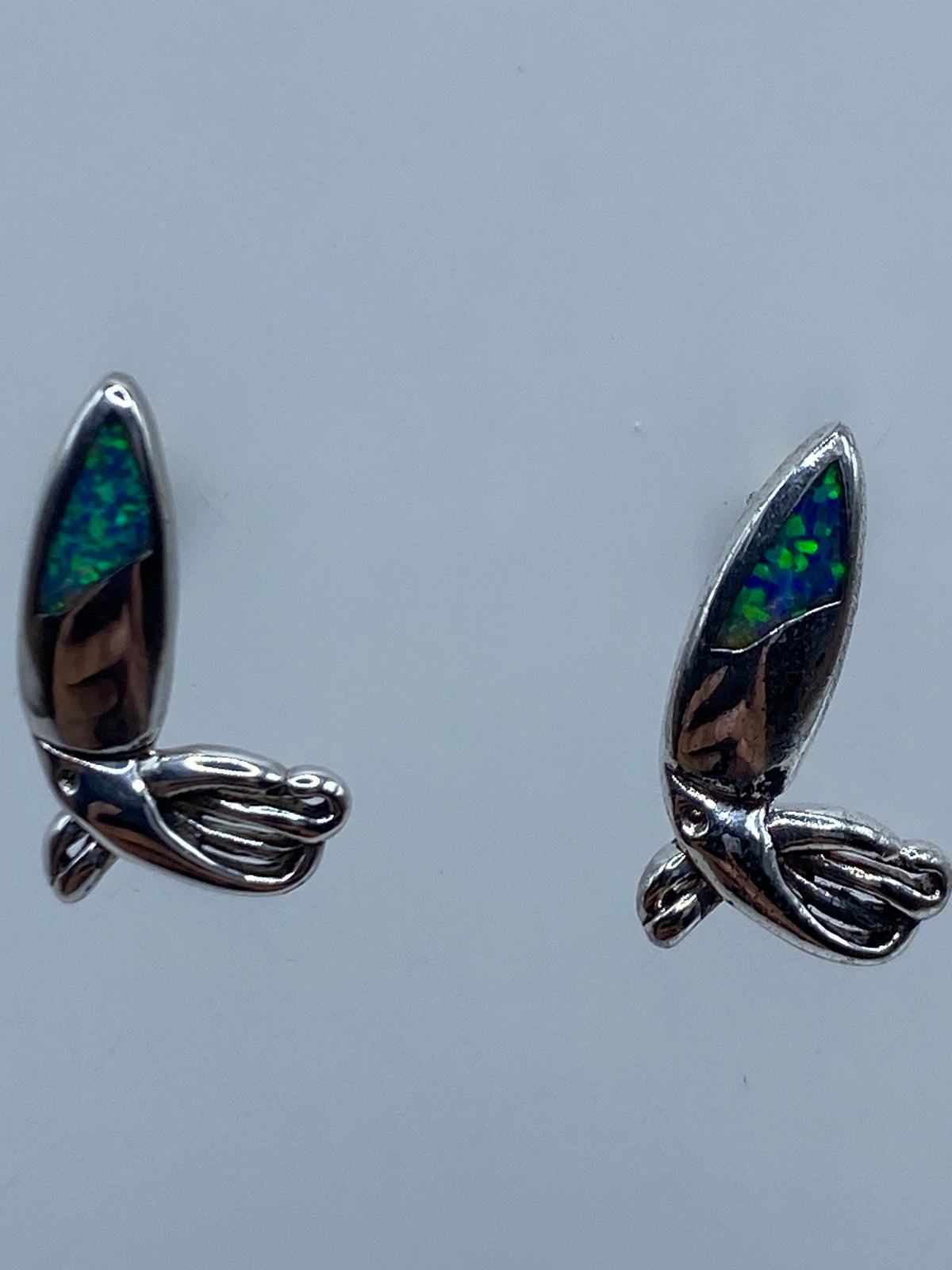 Aretes de pequeño tamaño 1.3 cm, perfectos para uso diario
