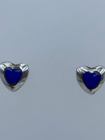 Par de aretes de plata minimalistas con piedra azul