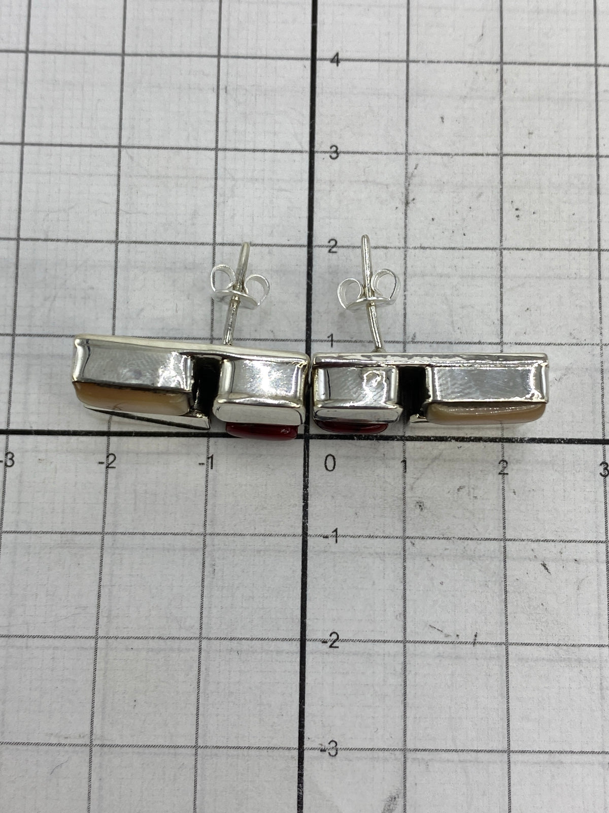 Marcaje del Quinto 925 en los aretes de plata de Taxco