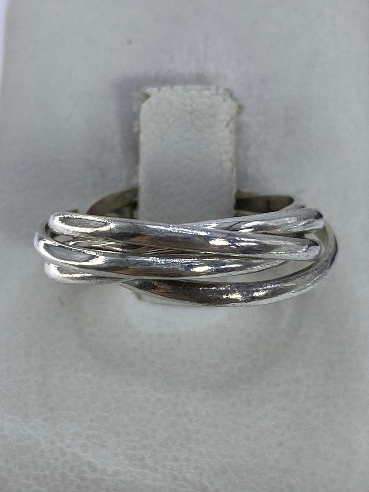 Anillo de plata 925 con 5 bandas entrelazadas, pulidas y satinadas