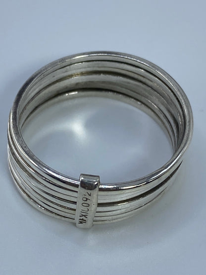 Semaniario de plata 925 con Quinto, sobre fondo blanco