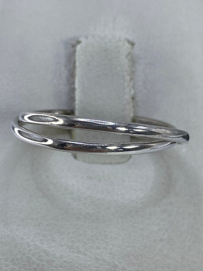 Anillo de plata 925 con dos bandas lisas superpuestas, vista frontal