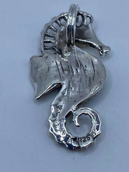 Dije Caballito de Mar en Plata 950 con Ópalo Azul — foto 5