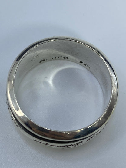 Reverso del anillo de plata mostrando el sello 925 MEXICO