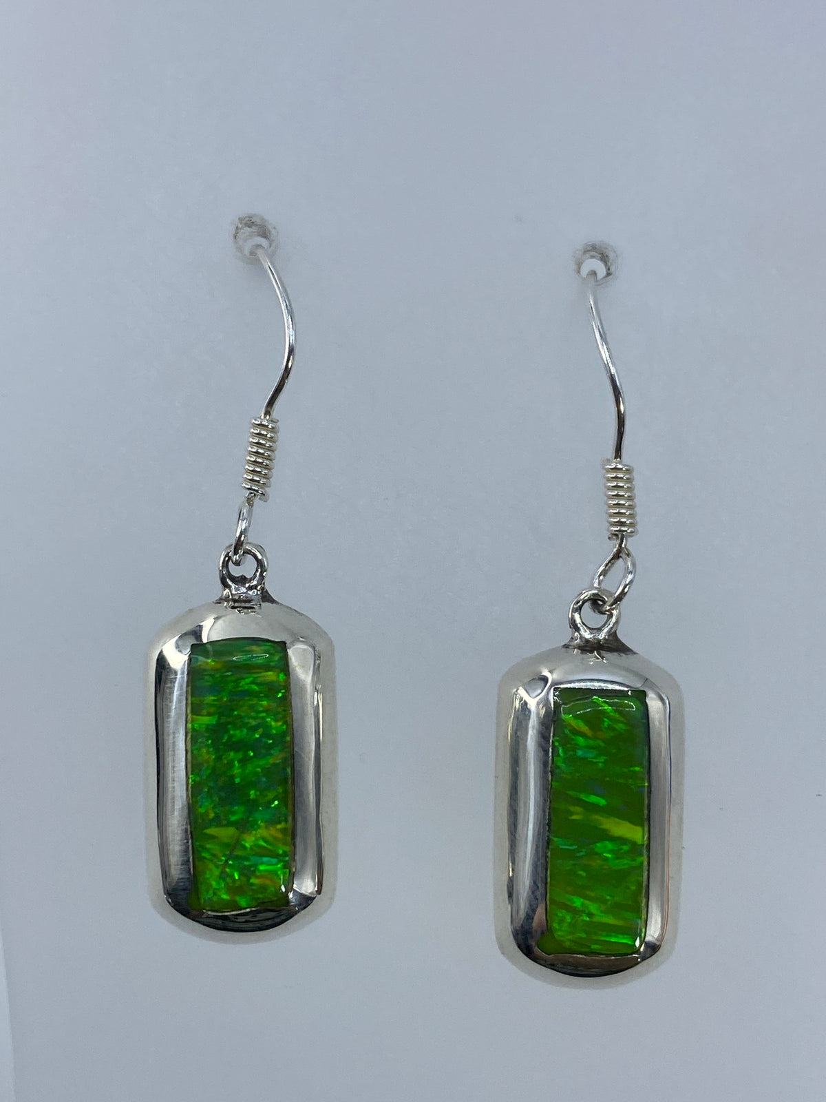 Aretes de plata Taxco con gancho quirúrgico, acabado brillante