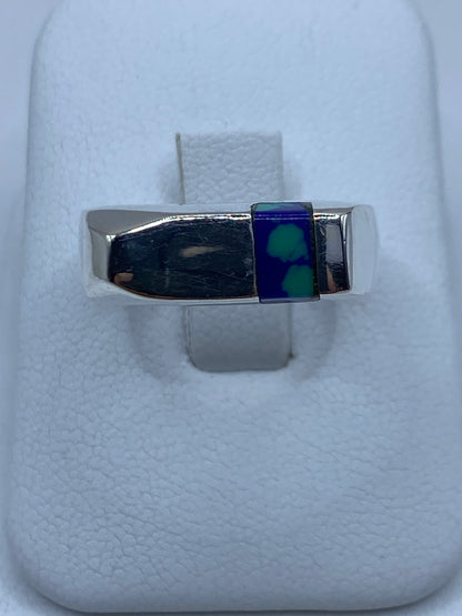 Anillo de plata 925 con piedra azul engastada a mano, vista frontal