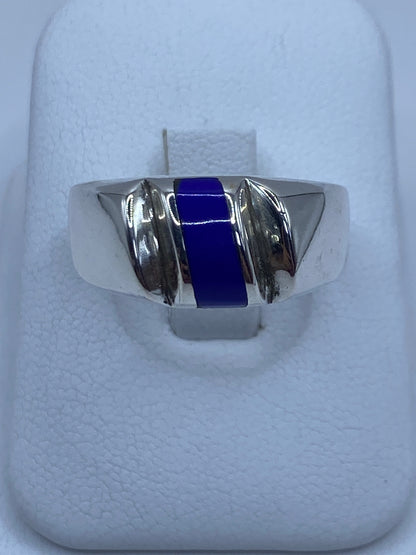 Anillo de plata 925 con lapislázuli azul en la palma de la mano