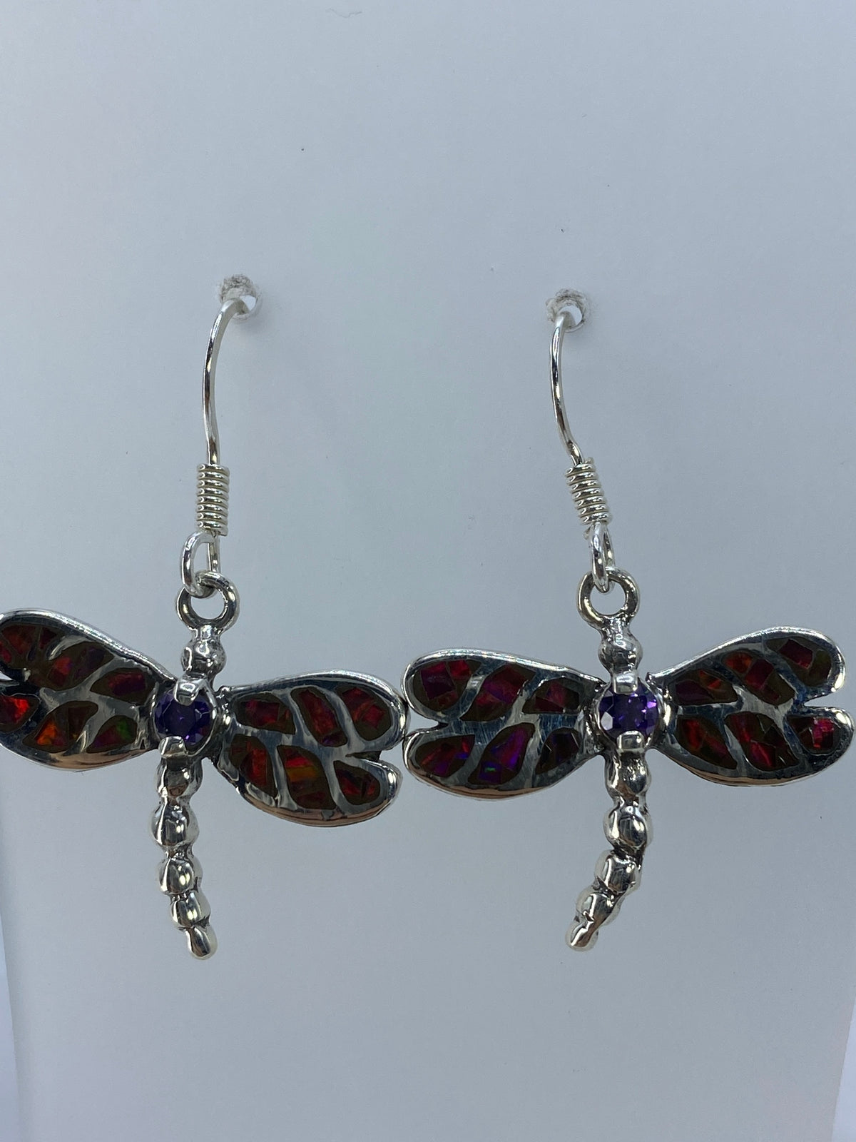 Par de aretes libélula en plata 950 con circonia morada y ópalo de fuego multicolor, gancho plateado