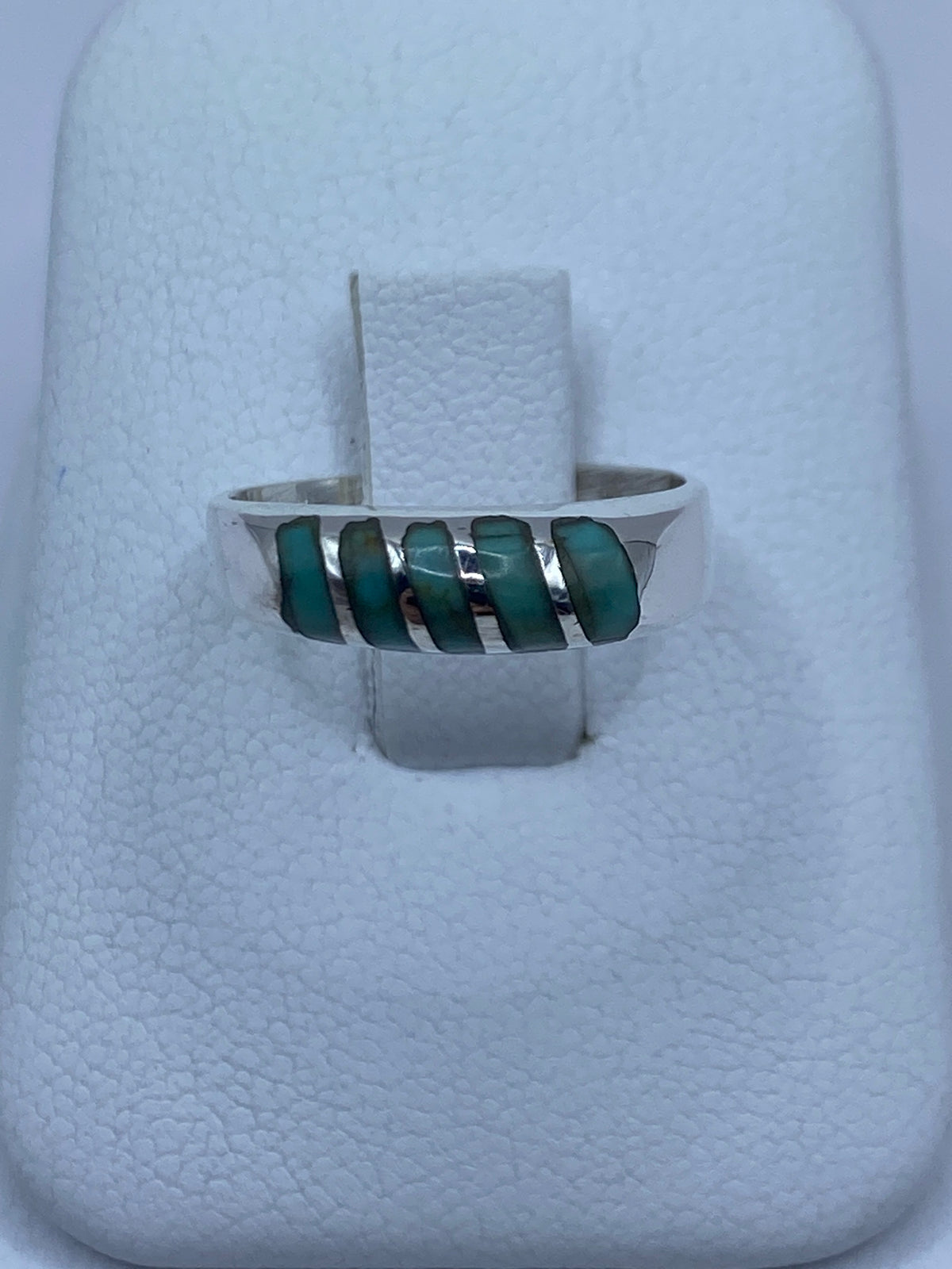 Anillo de plata 925 con cinco segmentos de turquesa azul cielo engastados a mano