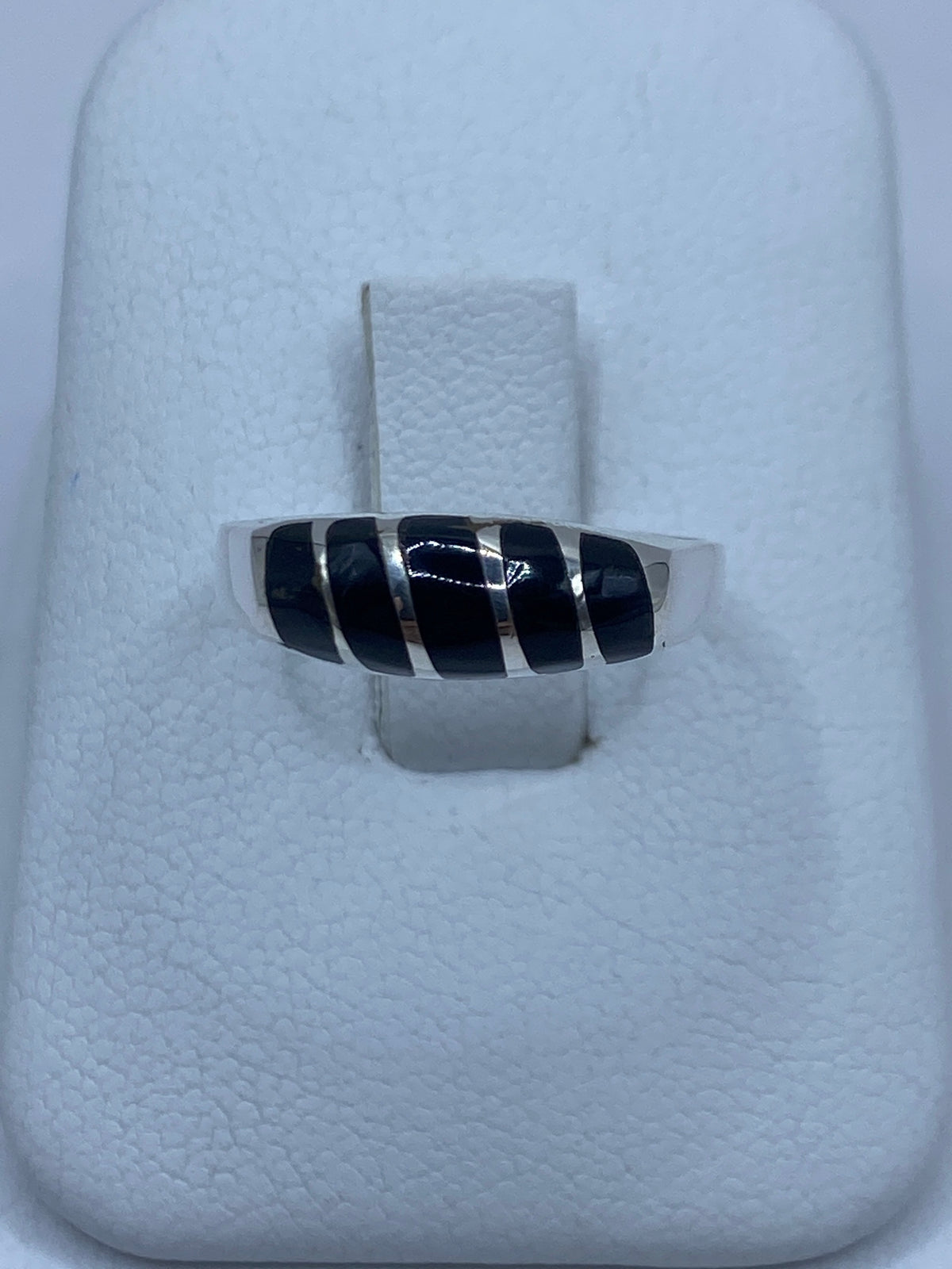 Anillo de plata 925 con ónix negro pulido en talla 7