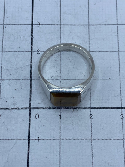 Detalle del Quinto 925 en la banda del anillo