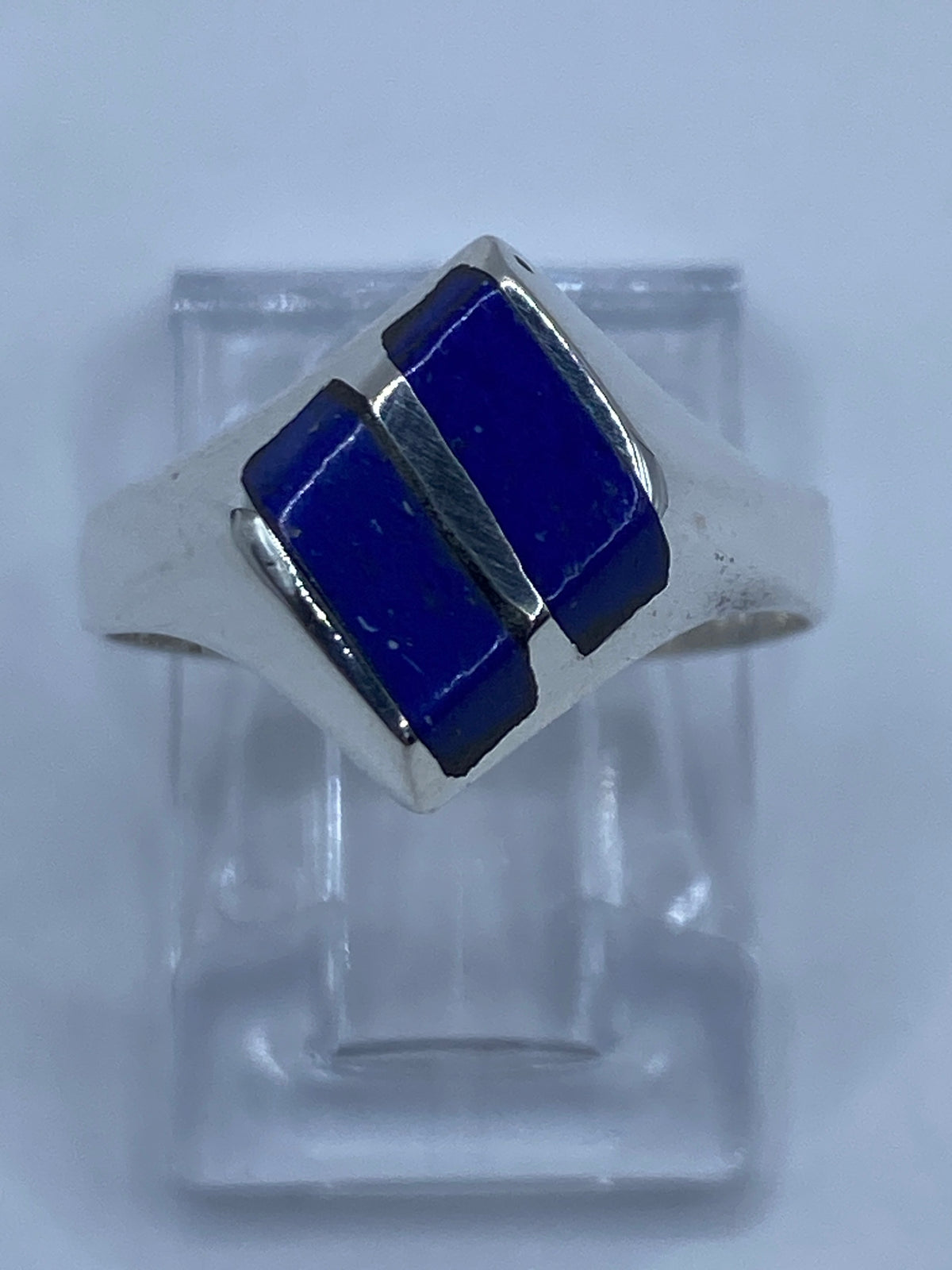 Anillo de plata 925 con dos rectángulos de lapislázuli azul engastados a mano